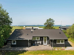 Three-Bedroom Holiday home in Ebeltoft 16, Ebeltoft